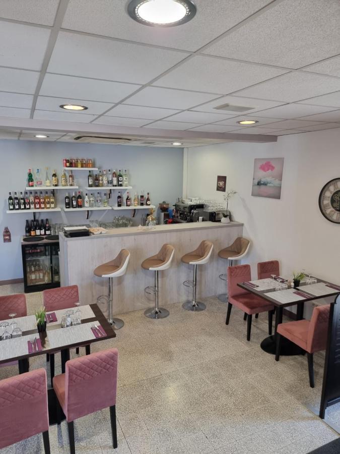 Auberge De La Nougatine Eu La Coucourde Ngoại thất bức ảnh